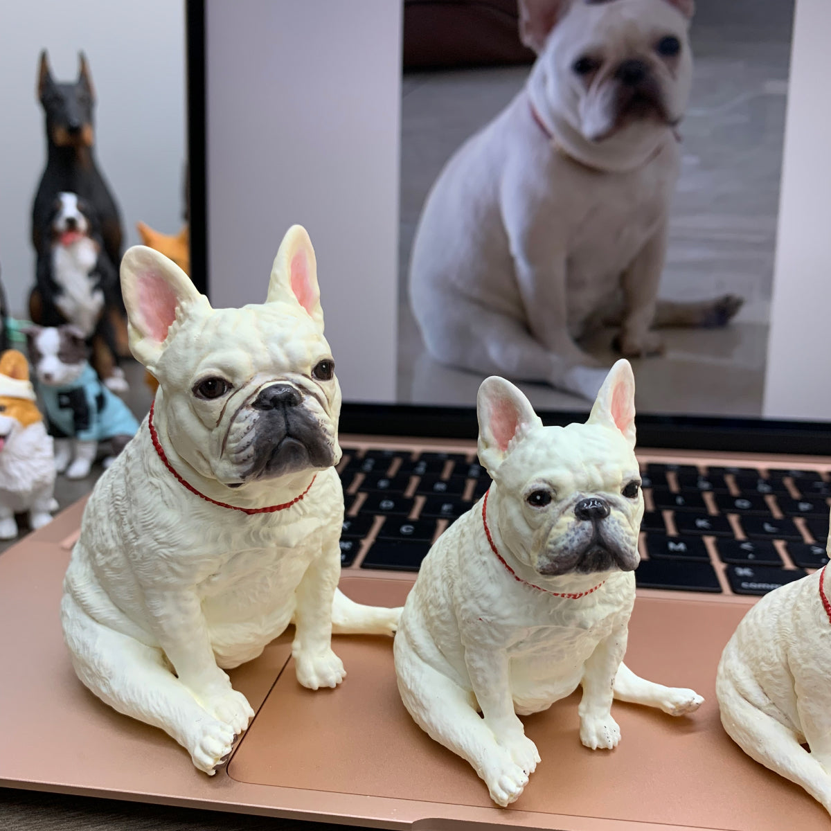 Custom Hand-Painted 3D Pet Sculpture